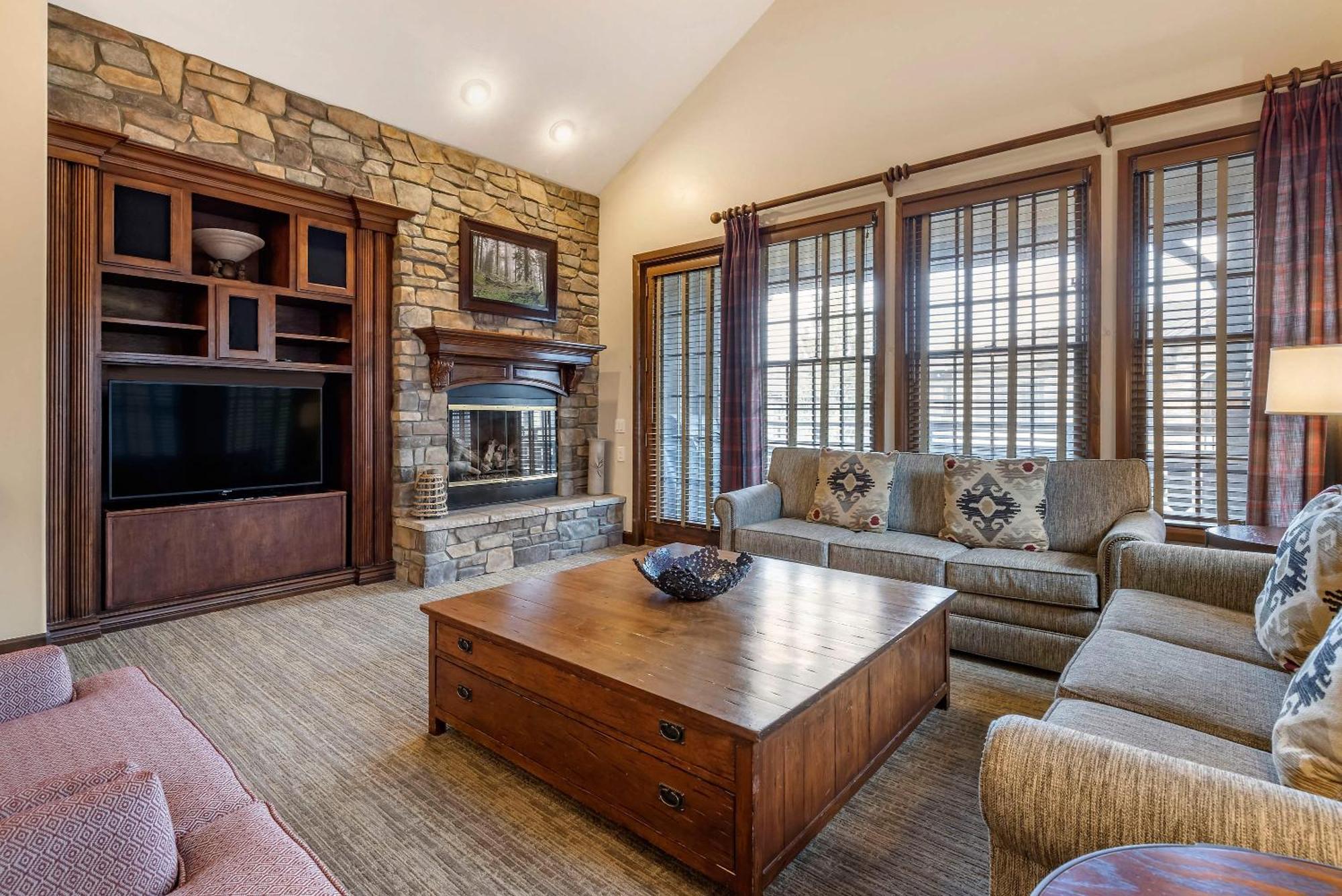 Bluegreen Vacations Big Bear Village, Ascend Resort Collection Big Bear Lake Exterior photo