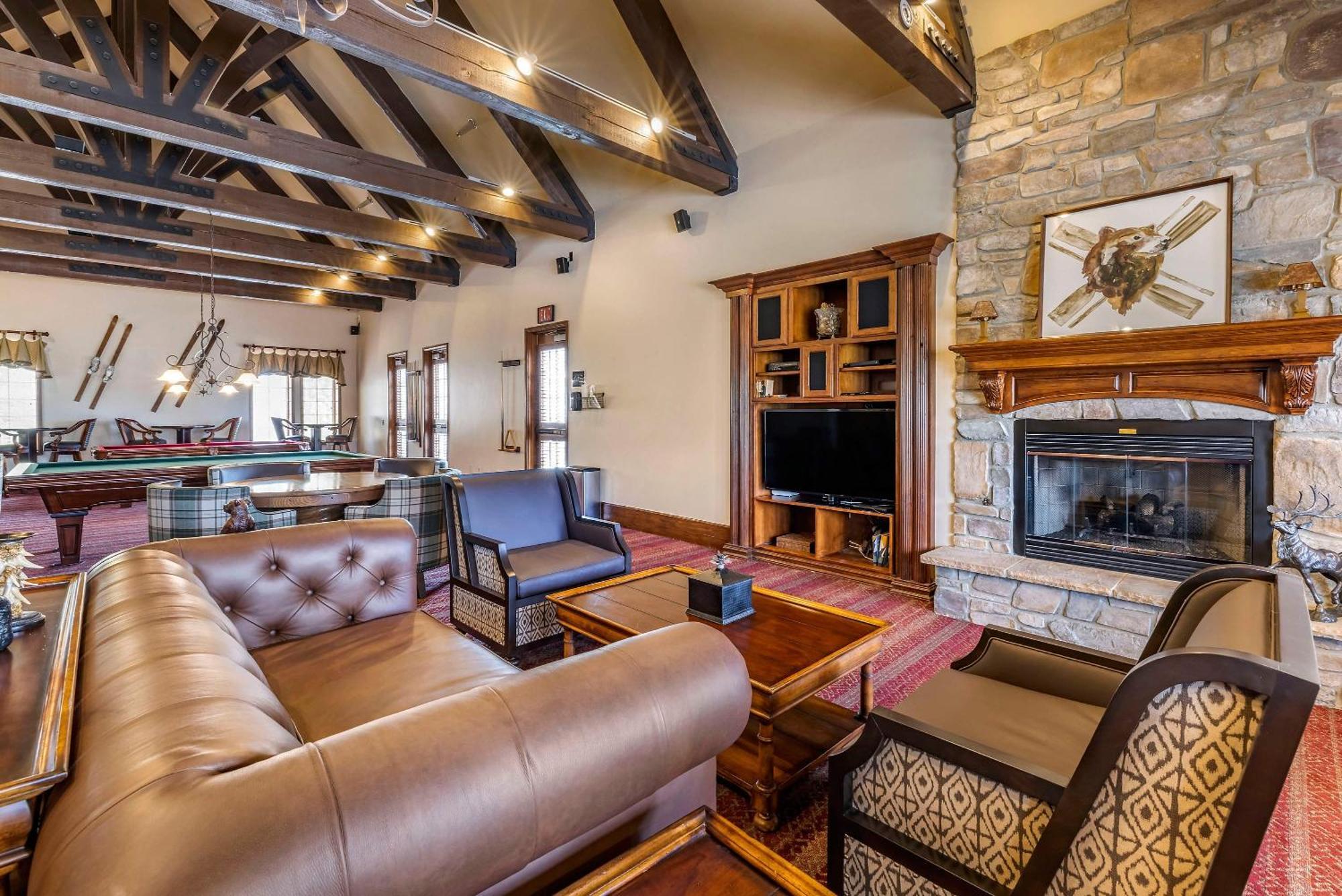 Bluegreen Vacations Big Bear Village, Ascend Resort Collection Big Bear Lake Exterior photo