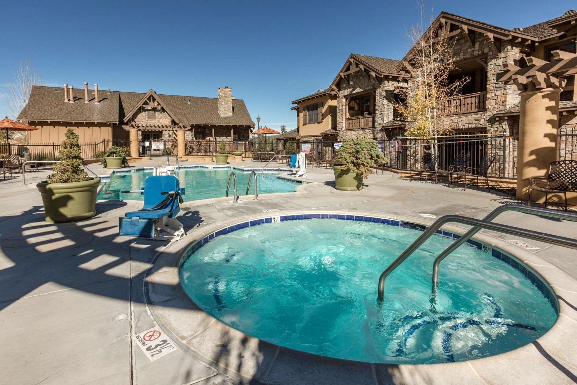 Bluegreen Vacations Big Bear Village, Ascend Resort Collection Big Bear Lake Exterior photo