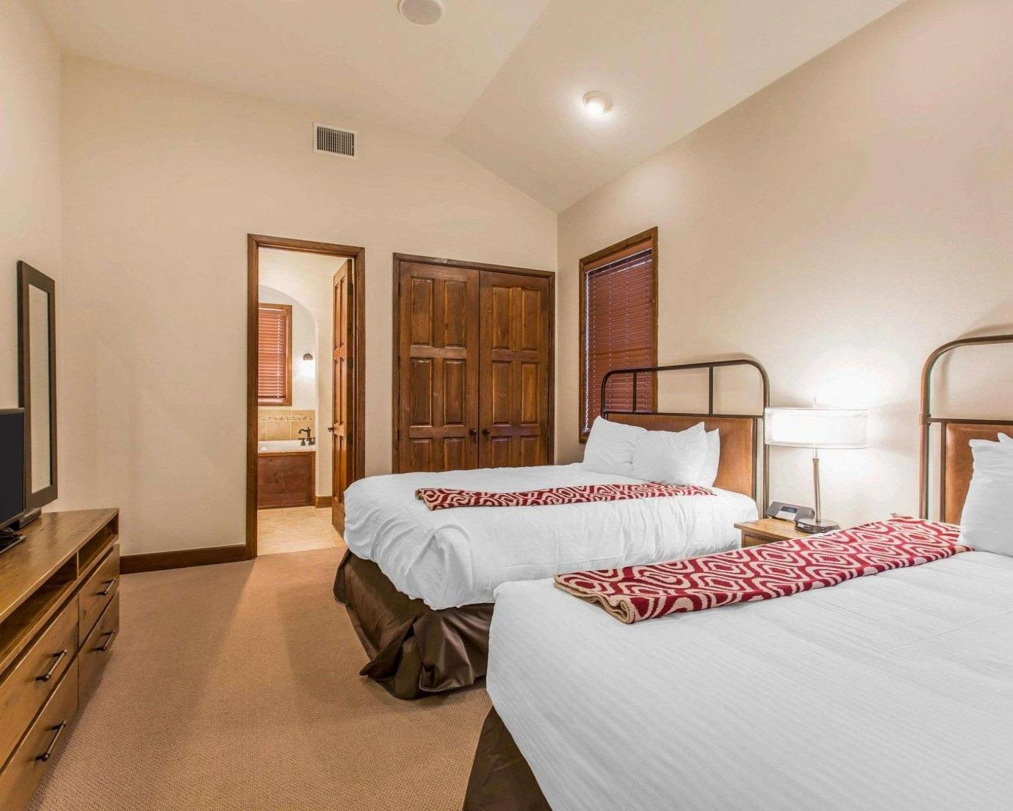 Bluegreen Vacations Big Bear Village, Ascend Resort Collection Big Bear Lake Exterior photo