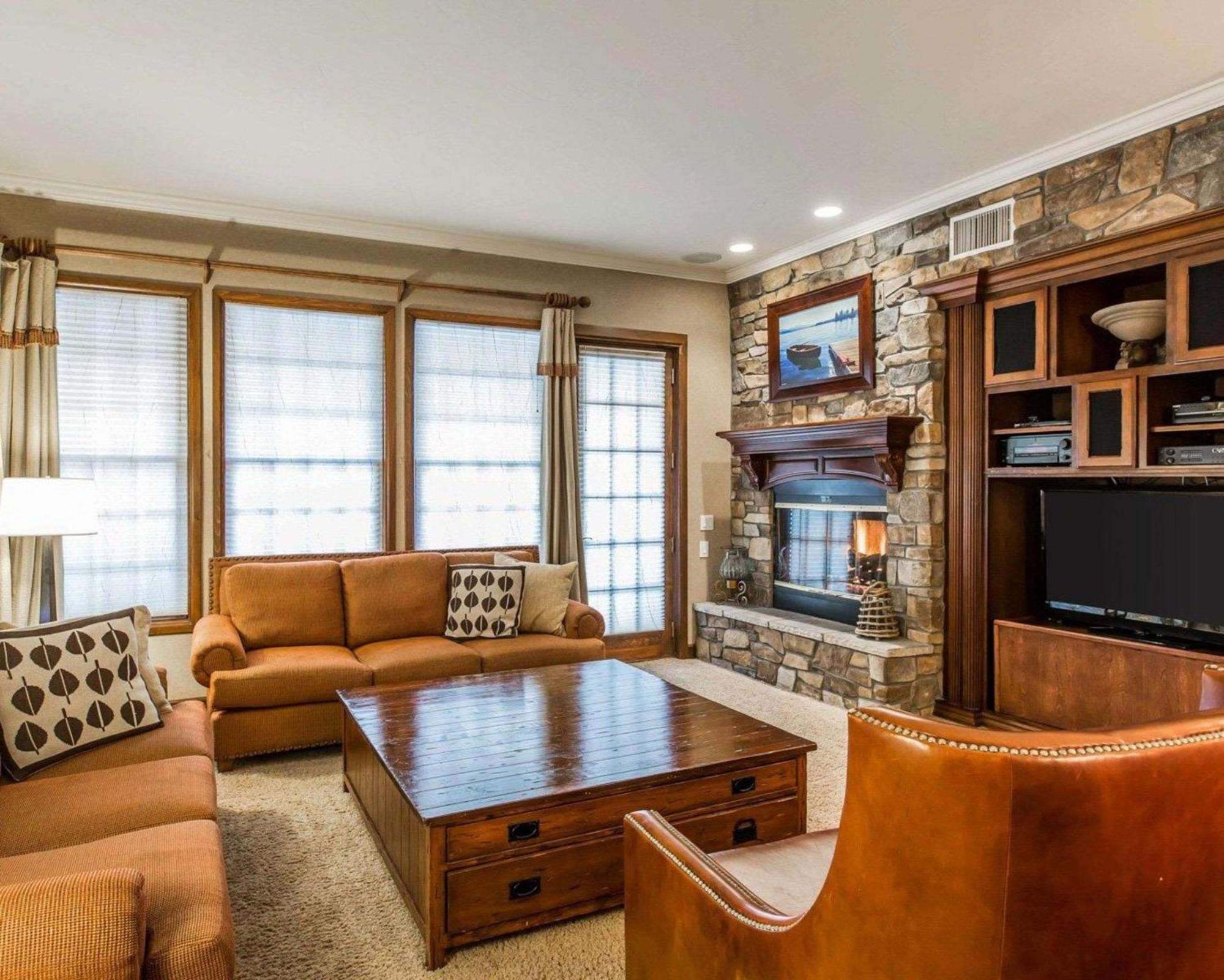 Bluegreen Vacations Big Bear Village, Ascend Resort Collection Big Bear Lake Exterior photo