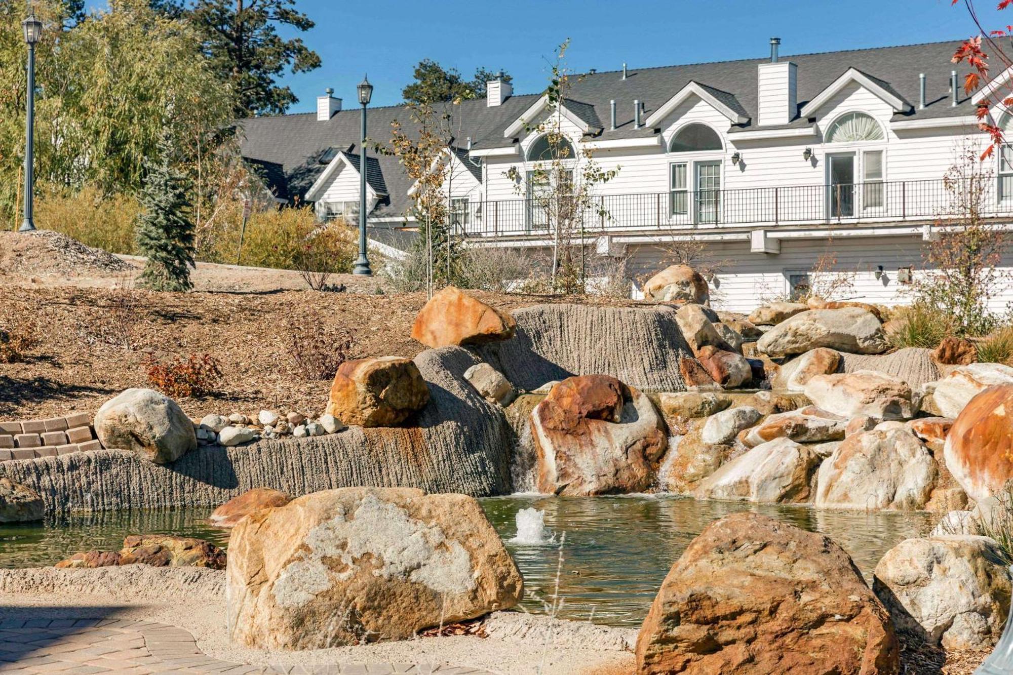 Bluegreen Vacations Big Bear Village, Ascend Resort Collection Big Bear Lake Exterior photo